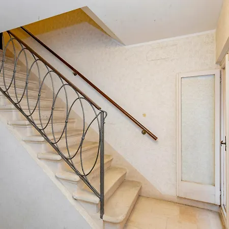 Rialto Prestige Eleganza E Comfort Nel Cuore Di Apartment