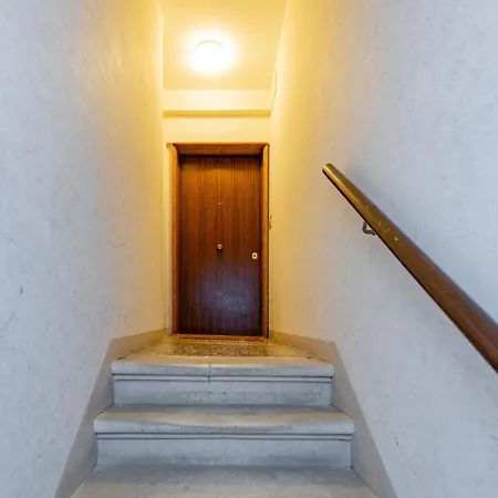 Apartment Rialto Prestige Eleganza E Comfort Nel Cuore Di